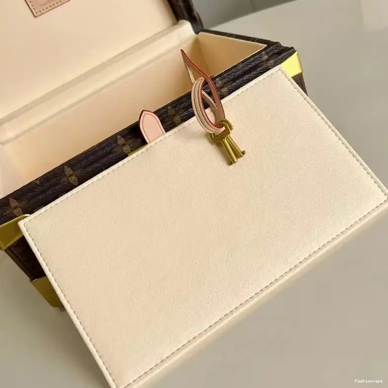 Fashionreps 2312HT0010 LV Bag 0530